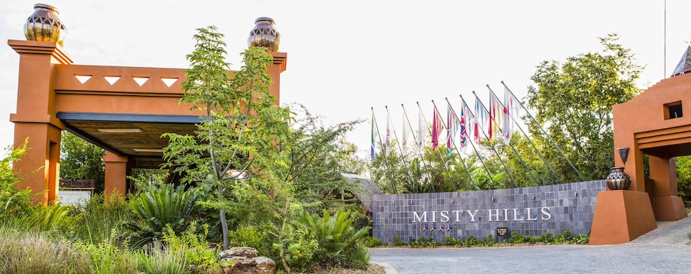 Misty Hills 43/50