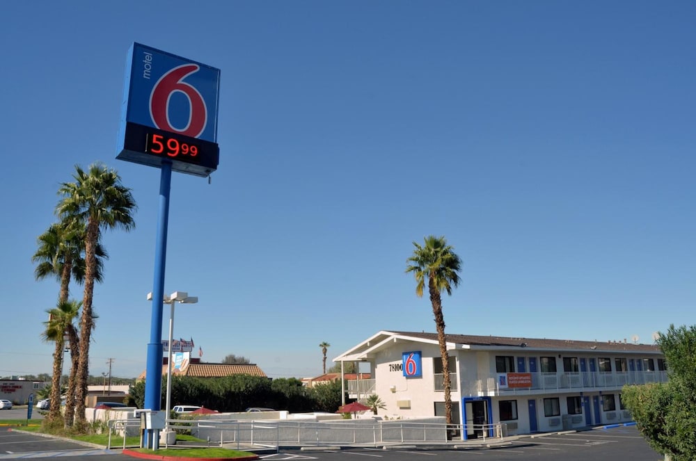 Motel6 Palm Desert, CA - Palm Springs Area — photo 5