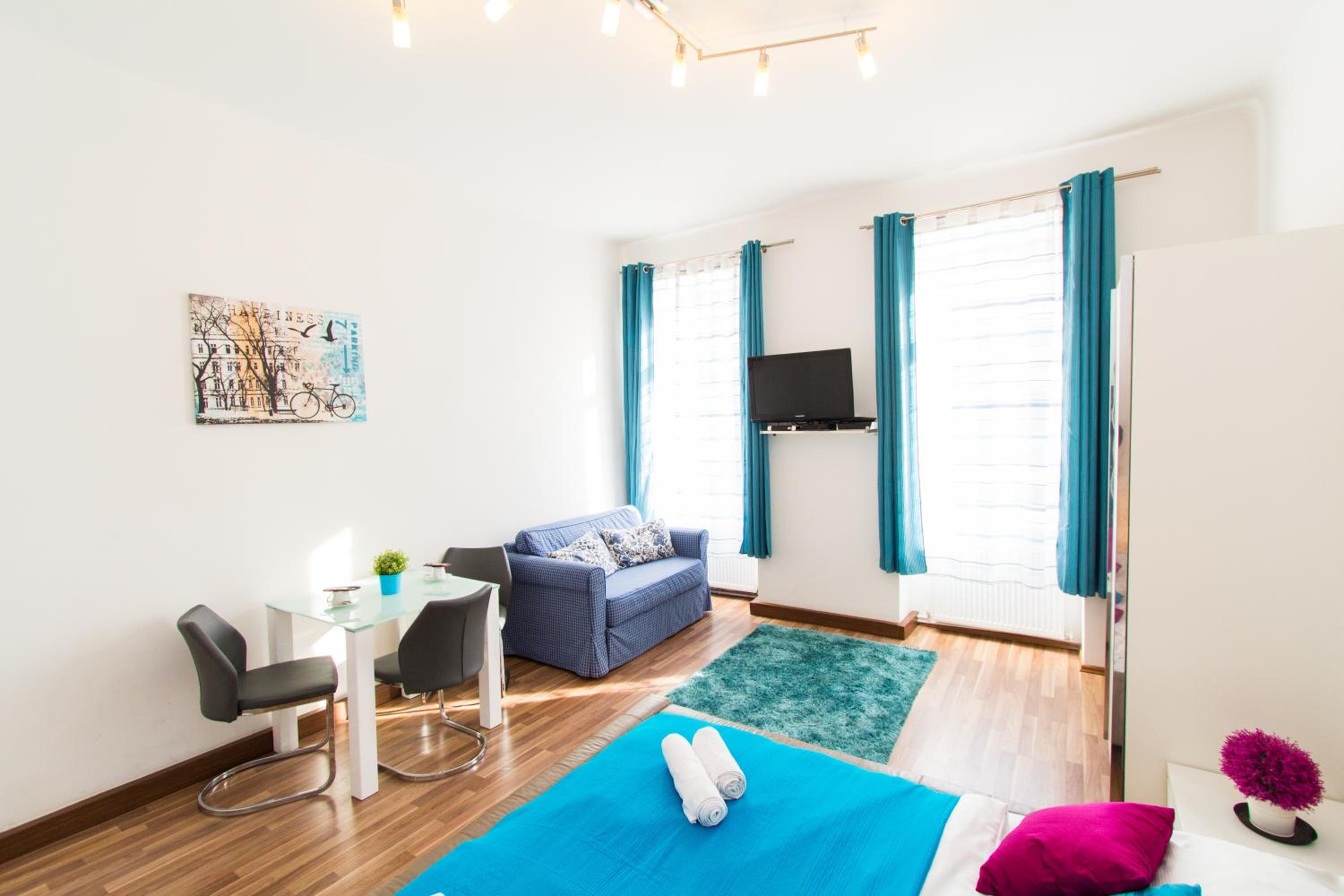 CheckVienna - Apartment Diefenbachgasse 7/12