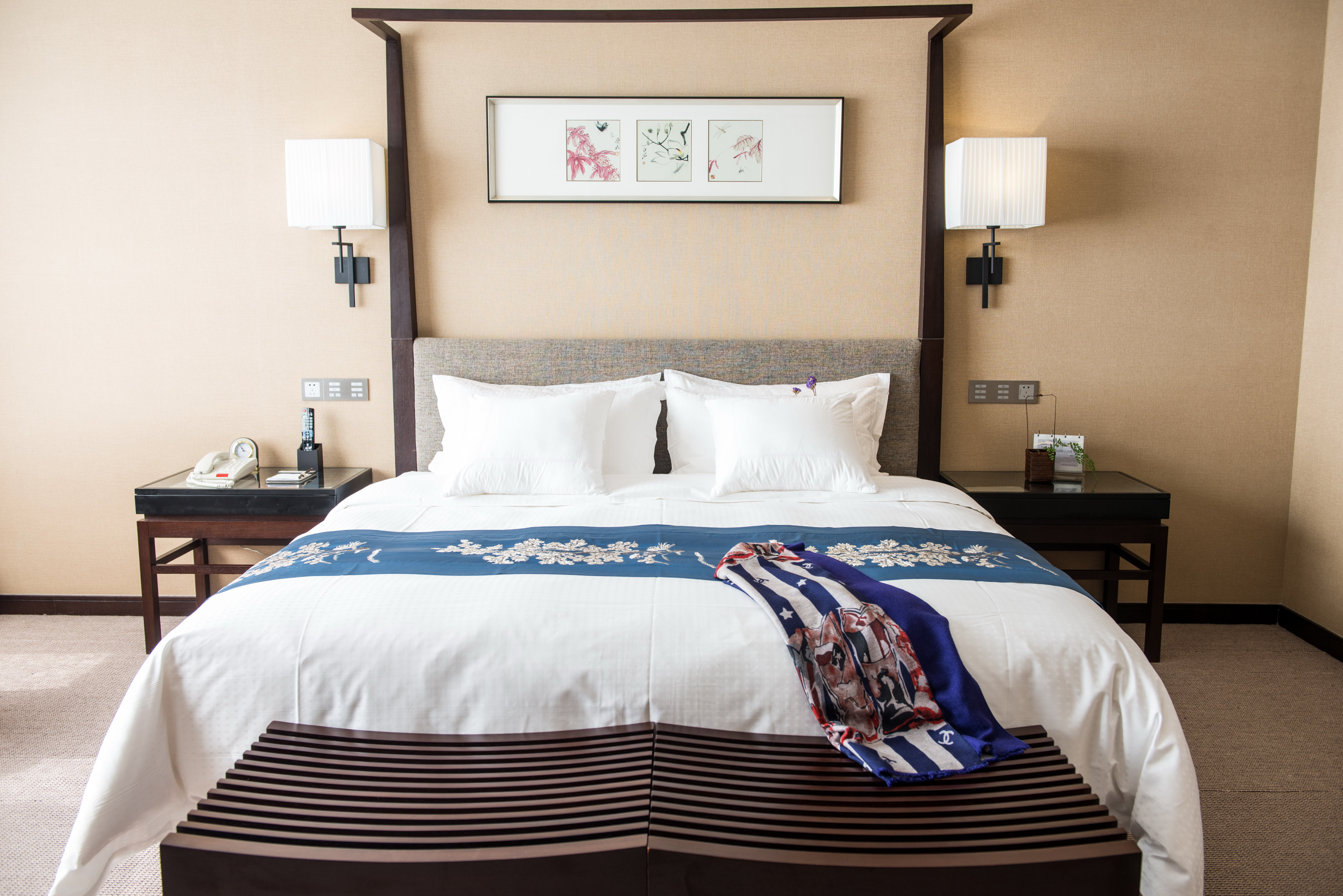 Kingdom Hotel Yiwu 16/55