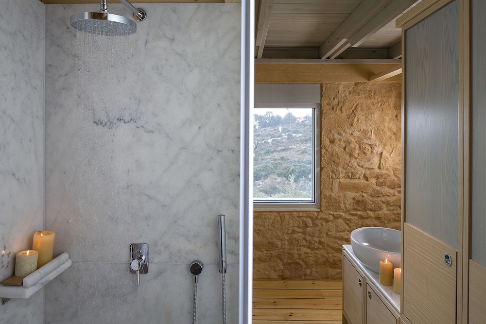Olea Villas 46/46
