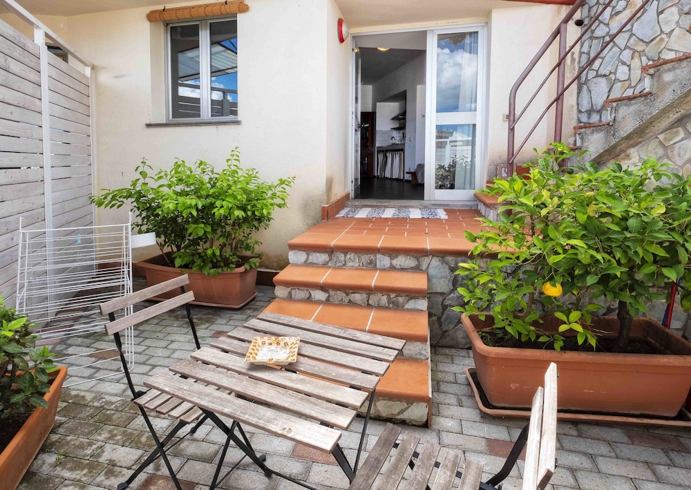 Casa Rossa 56/71