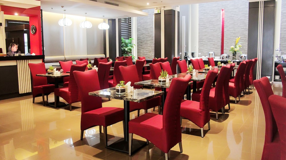 Brentwood Suites 26/38