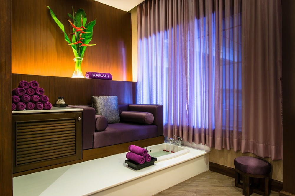 Sima Thani Hotel 41/50