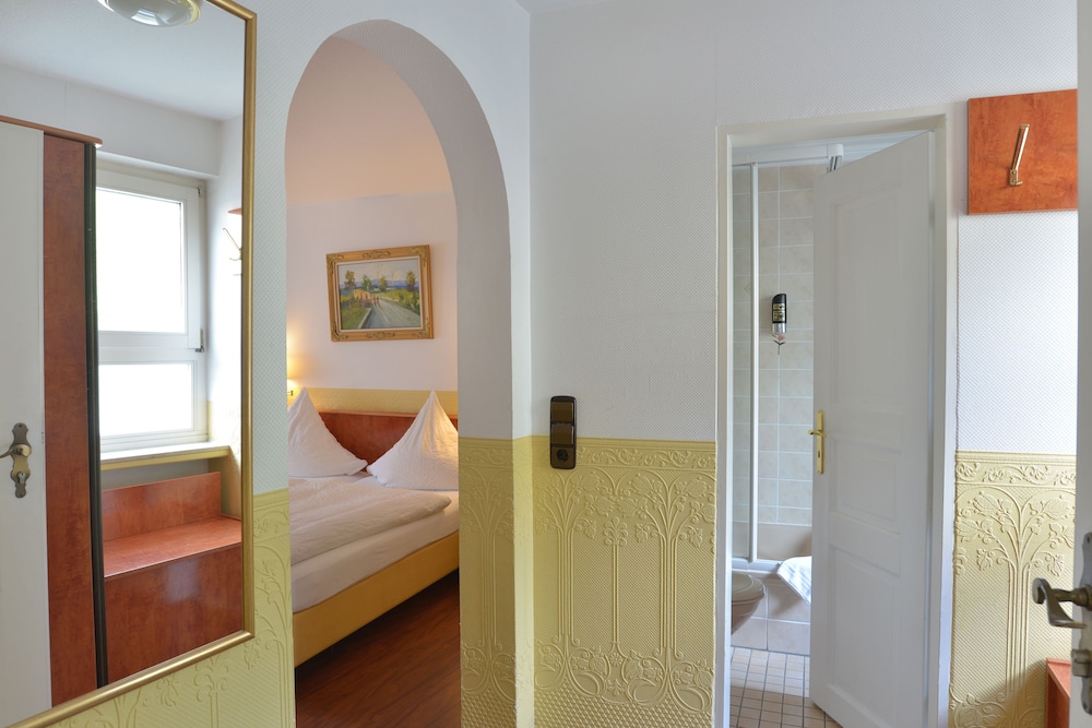Hotel Zehnthof 22/67