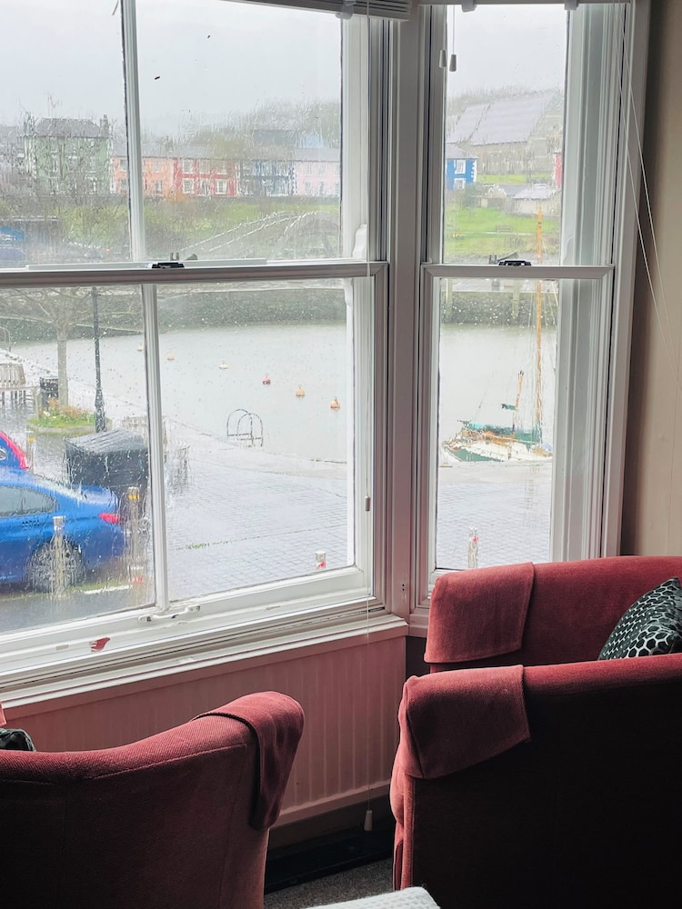 Arosfa Harbourside Guest House 34/50