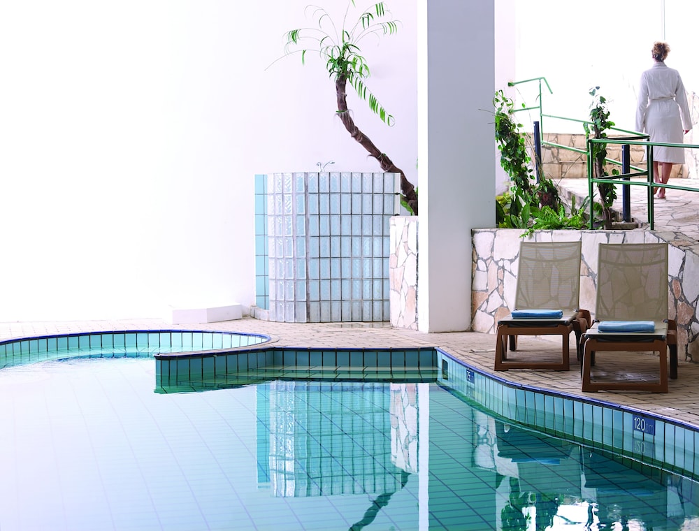 Atlantica Sungarden Beach Hotel 58/75