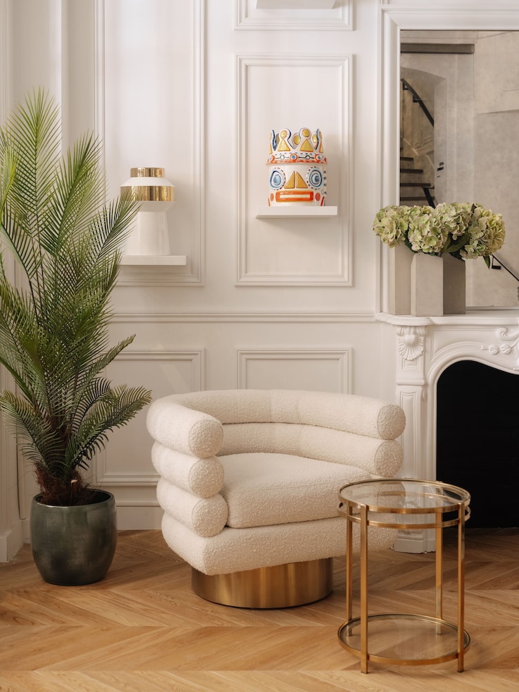 Solly Hotel Paris 32/50
