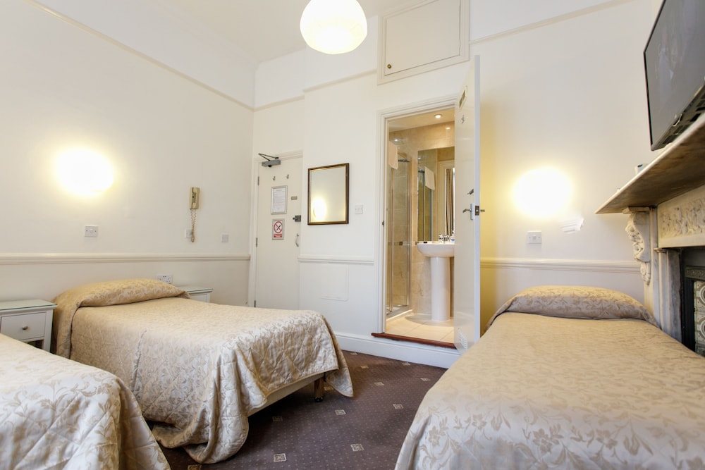 Jesmond Hotel 18/50