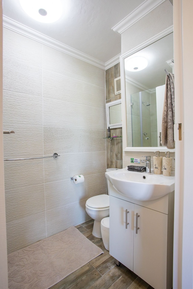 dk villas 1 Harbour View (Hout Bay) 49/50