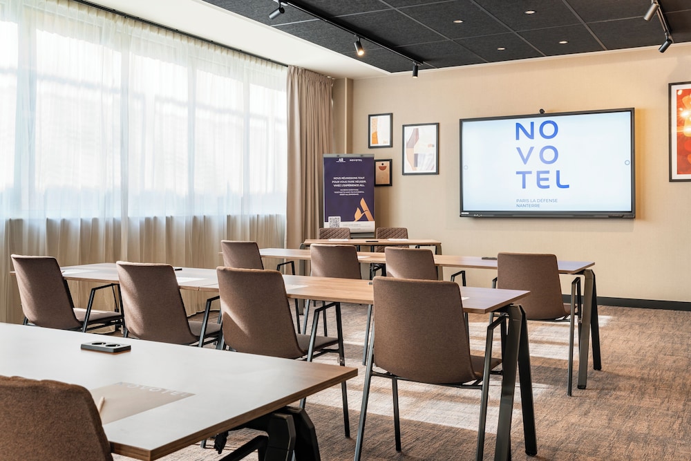 Novotel Paris La Defense Nanterre 44/50