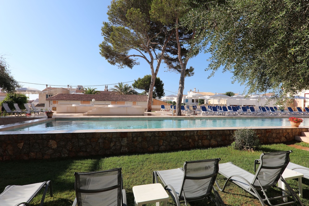 Clumba Hotel 5/50
