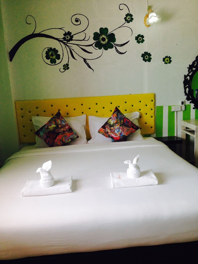 I Talay Lodge Boutique Hotel 61/70