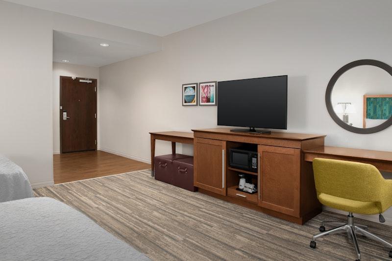 Hampton Inn & Suites Orangeburg 21/29