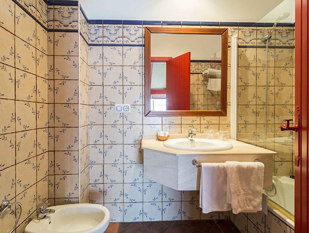 Hotel Plaza Grande 34/35