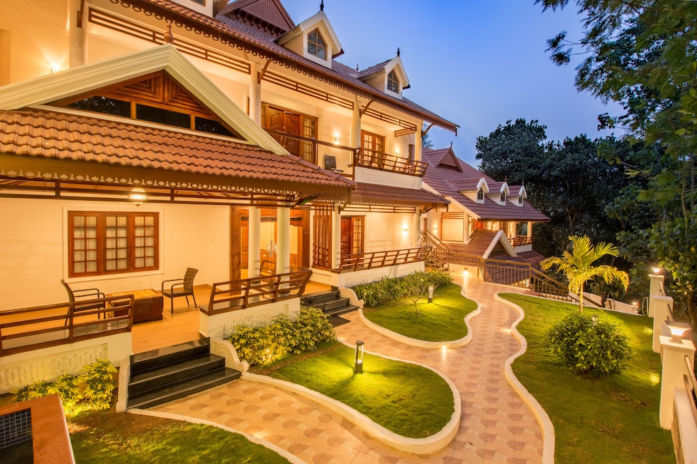 Crown Valley Thekkady 24/28