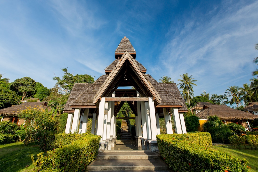 Elixir Resort Koh Yao Yai 66/71
