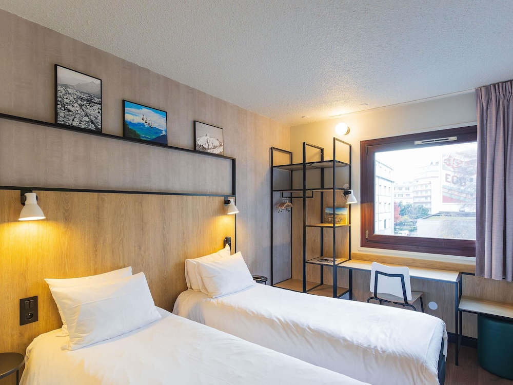 Ibis Grenoble Gare 7/56