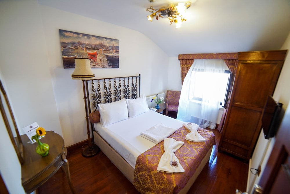 Sarnic Meyhane and Otel 5/20