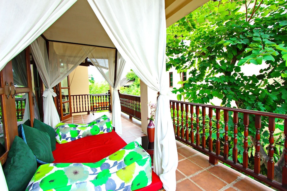 Shewe Wana Suite Resort 59/72