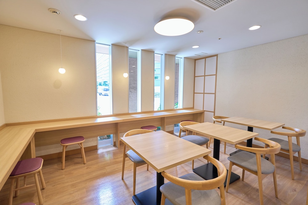Hokke Club Hiroshima 50/60