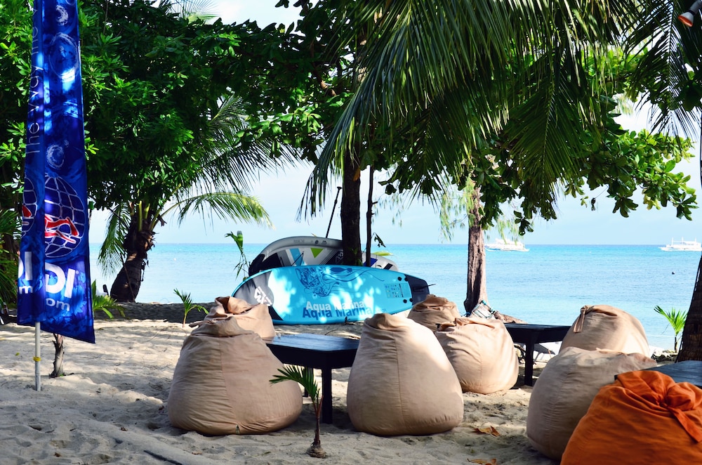 Hippocampus Beach And Dive Resort 30/59