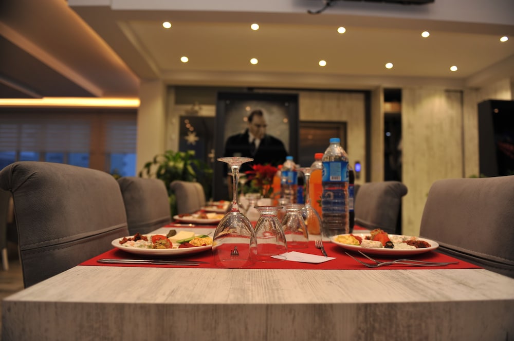Cavit Duvan Prestige Hotel 45/52