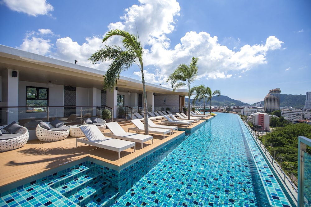 The Marina Phuket Hotel 44/54