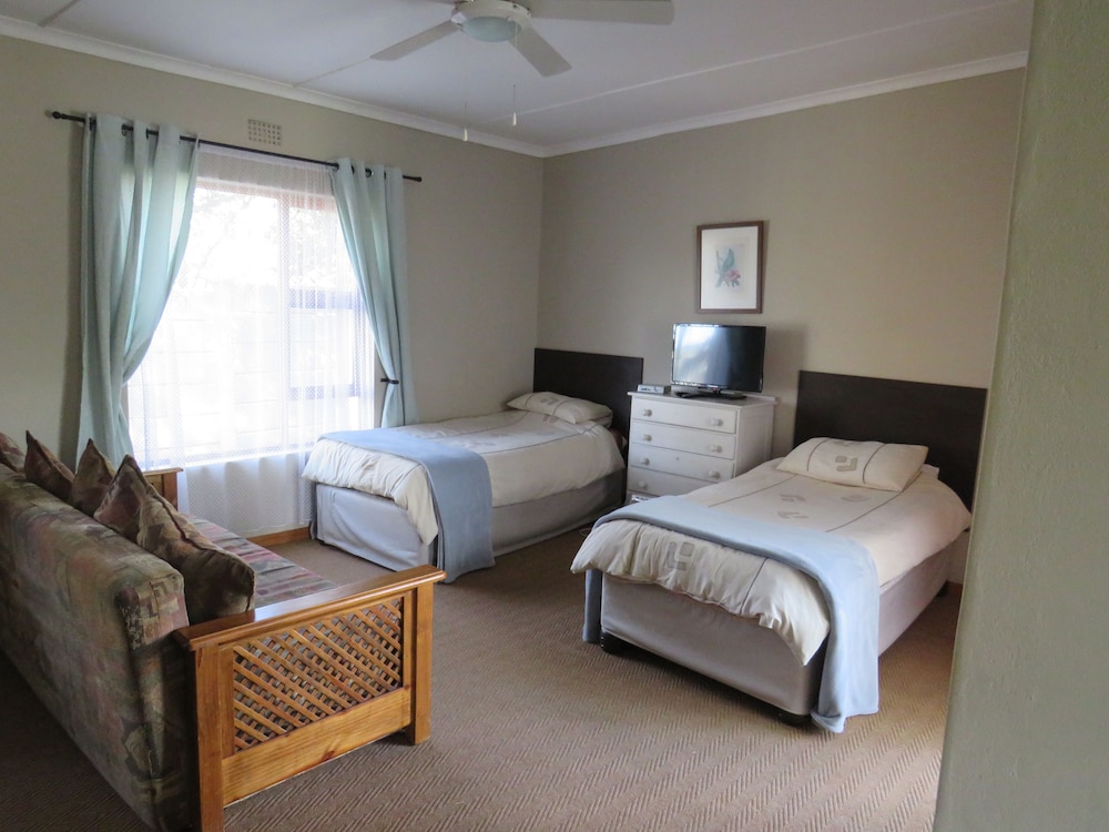 Haus Victoria Self Catering Cottages 12/27