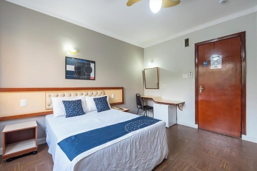 APARTMENT, SINGLE