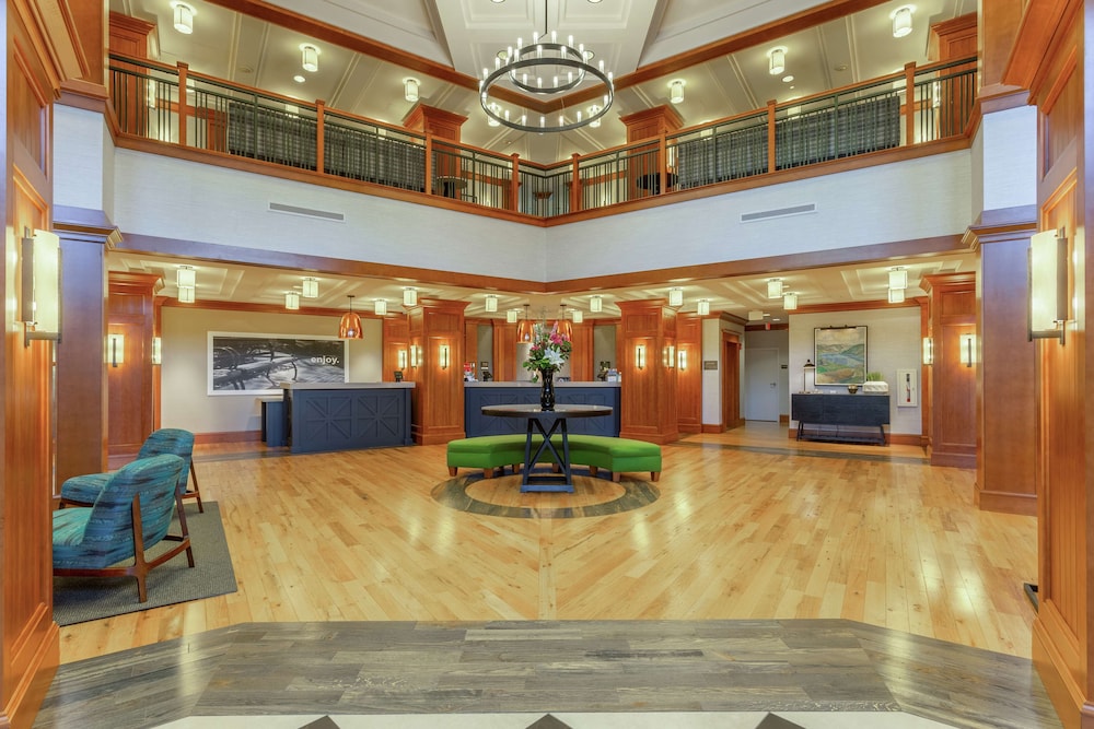 Hampton Inn Suites Saratoga Springs Downtown 10/69