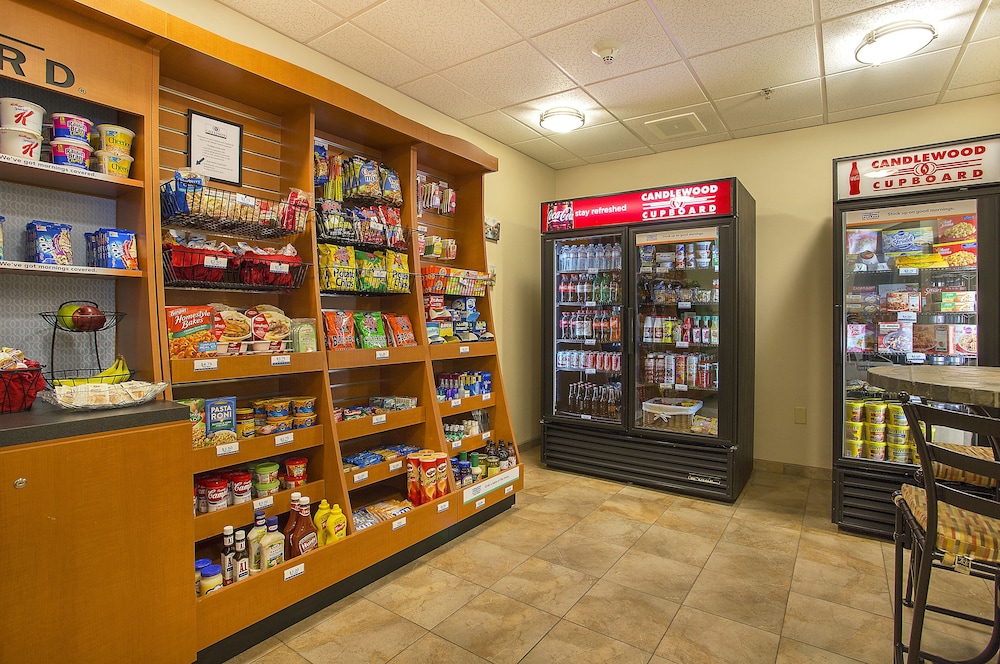 Candlewood Suites Tuscaloosa 57/77