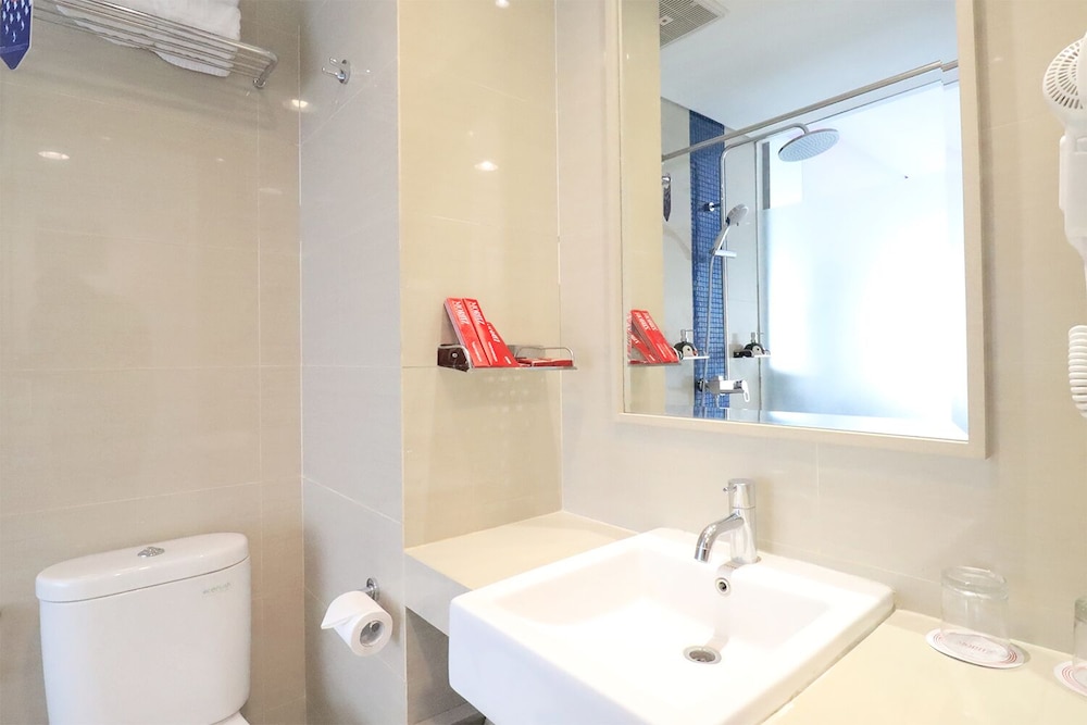 Moritz BIZ Gandaria (Ex Everyday Smart Hotel Mayestik) 47/50