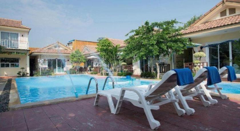 Charm Resort Cha-Am 49/60