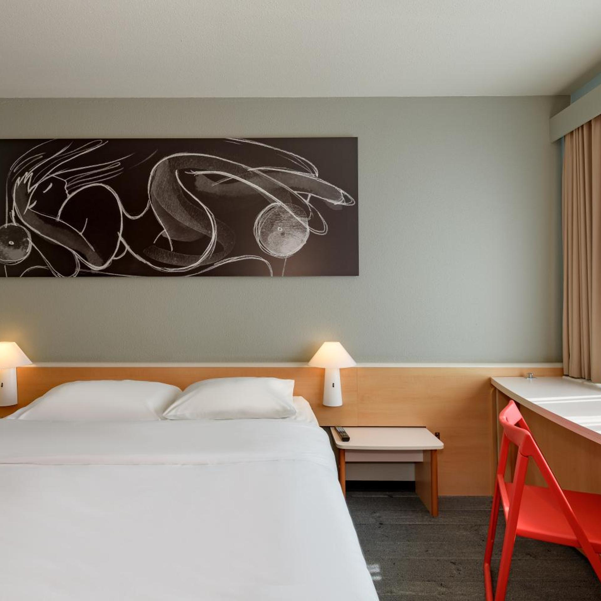 غرفة سوبيريور بسرير مزدوج، IBIS HAMBURG ALSTERRING 2/9