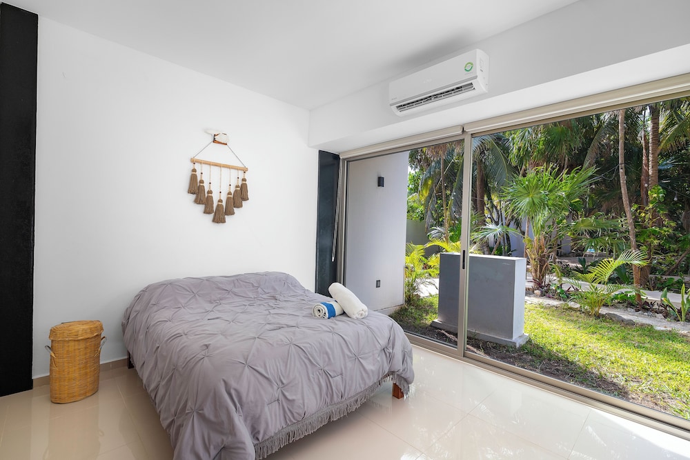 2 BEDROOMS, LUXURY, APARTMENT