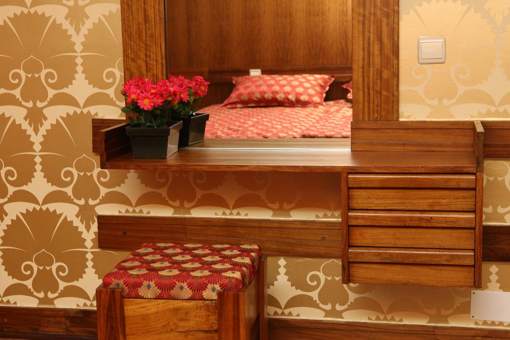 Hotel Catedral 4/28