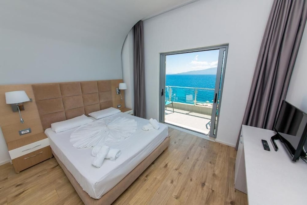 Hotel Saranda Palace 39/70
