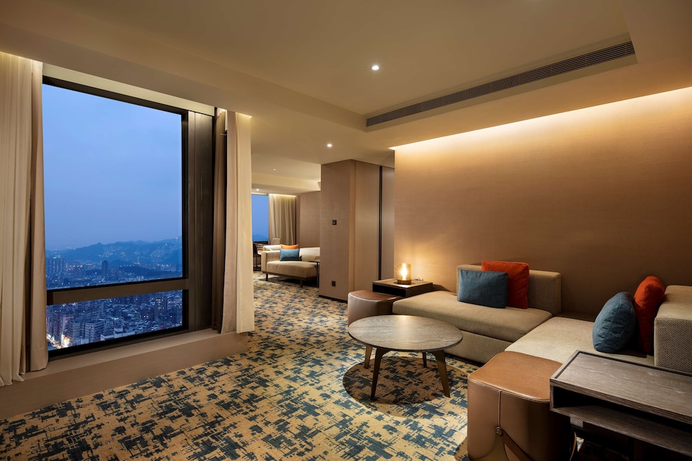 Hilton Taipei Sinban 37/74