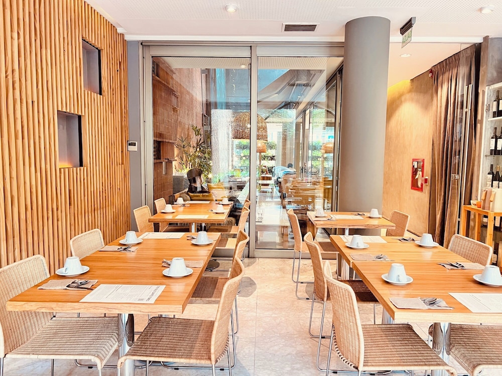 Palo Santo Hotel 58/74