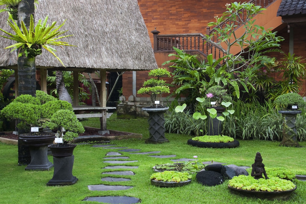 Keraton Jimbaran Beach Resort 11/23