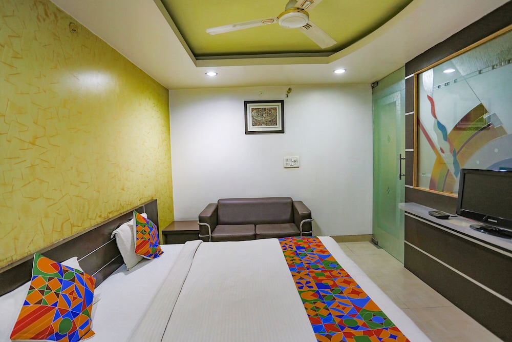 HOTEL MIDLAND 32/47