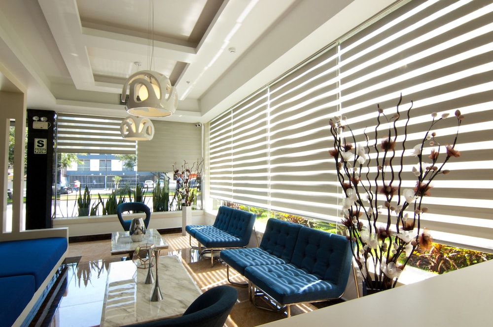 Lyz Business Hotel 35/44