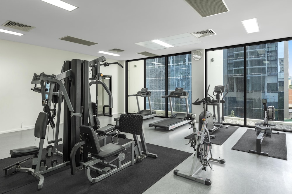 Oaks Brisbane River City Suites 32/72