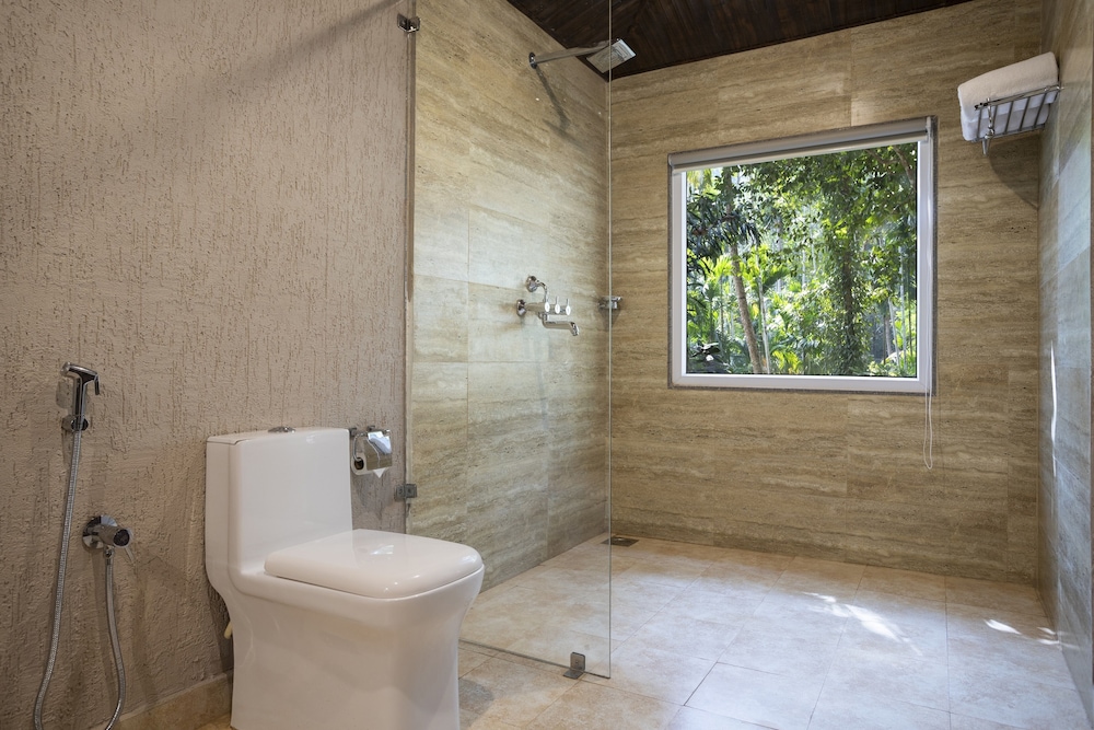 Stone Wood Nature Resort 41/43