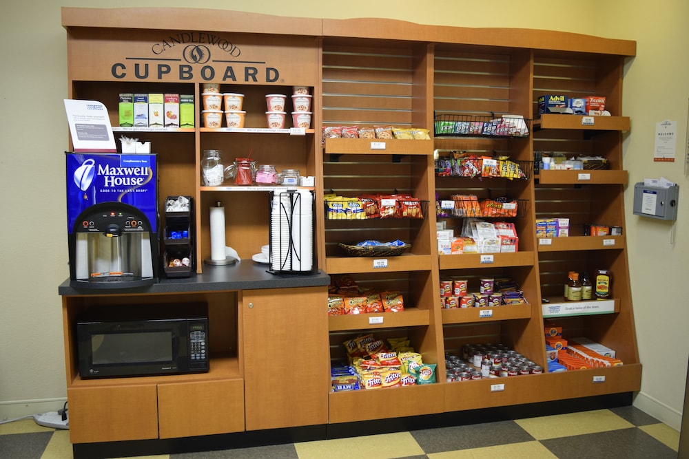 Candlewood Suites Fort Wayne by IHG 16/50