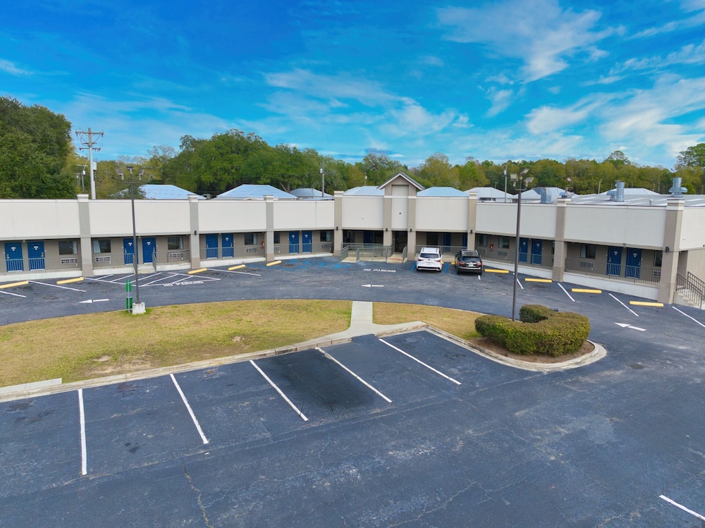 Motel6 Moultrie, GA 36/62