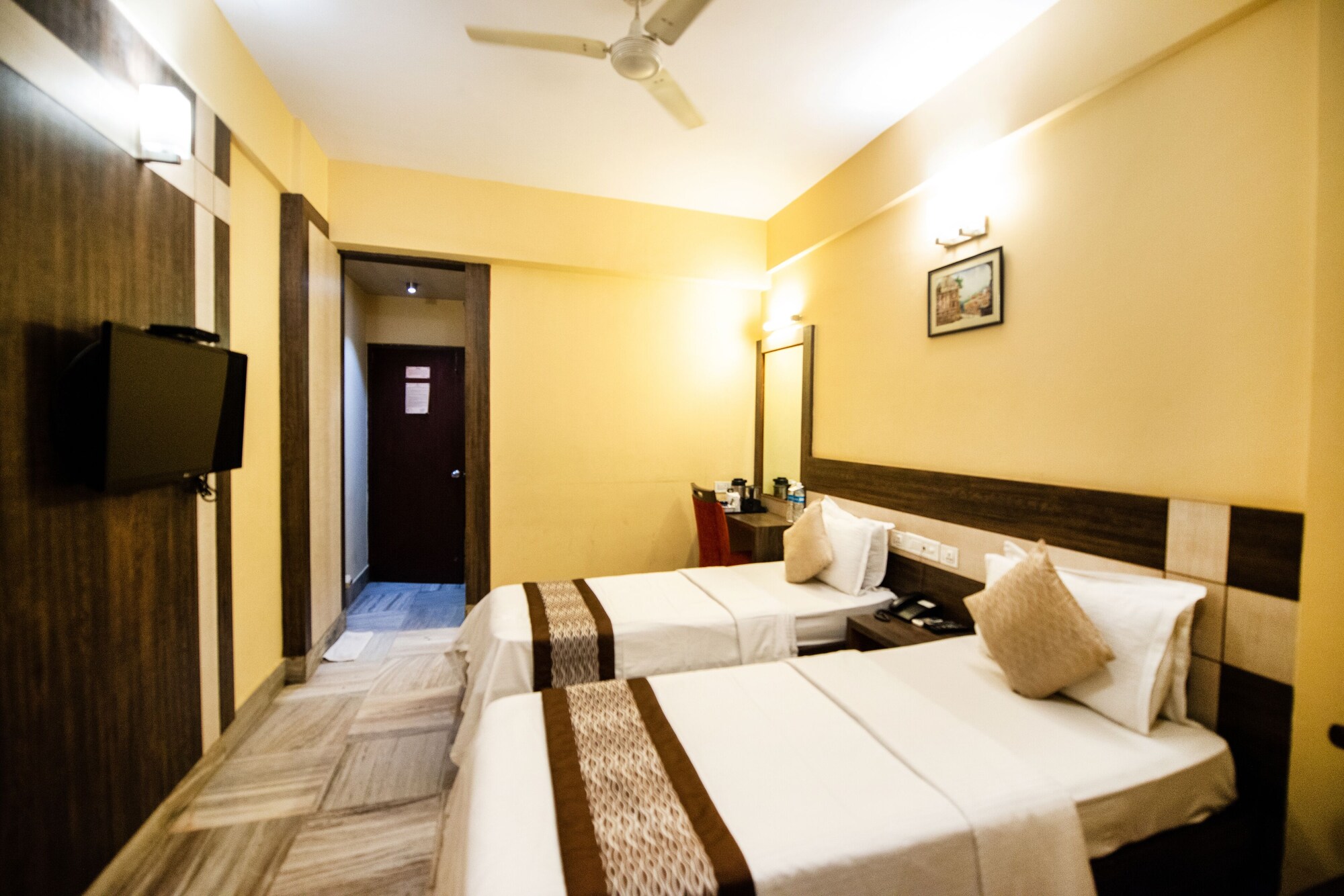 غرفة تنفيذية بسرير كينج، Hotel Bangalore Gate 7/10