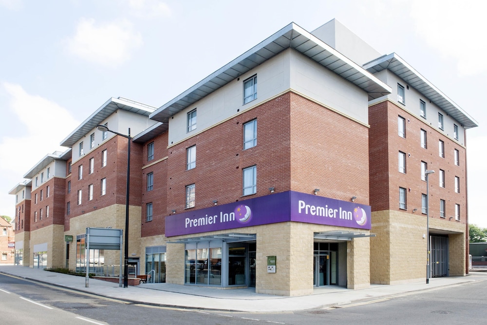Premier Inn Lincoln City Centre Hotel in LINCOLN