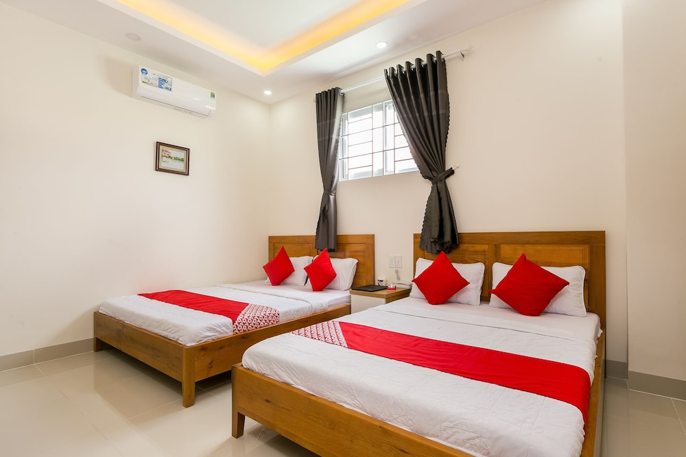 Deluxe, Quadruple, 2 Double Beds